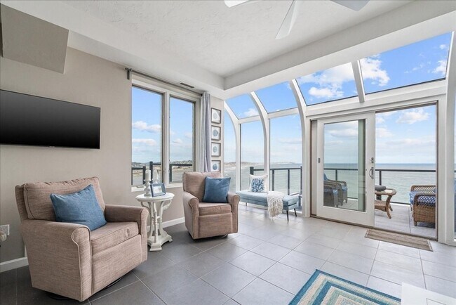 Building Photo - 46 Oceanside Dr