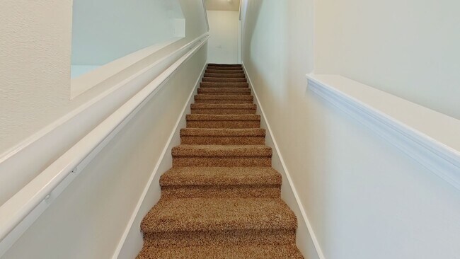 Building Photo - Gorgeous 5 Bedroom Home in Alta Lakes!