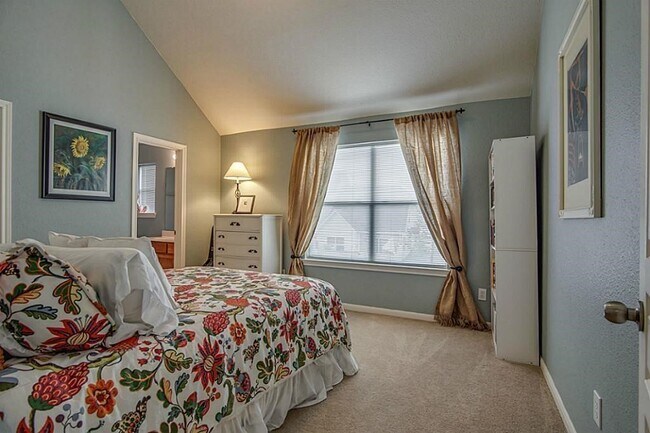 Building Photo - 1618 Grable Cove Ln