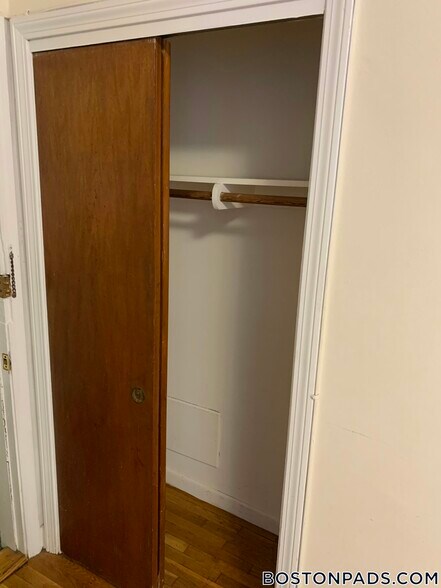 Building Photo - 60 Brighton Ave