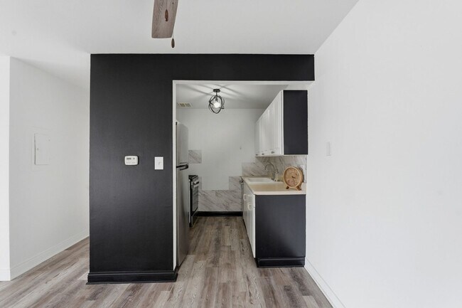 Building Photo - 2 E Dundee Quarter Dr