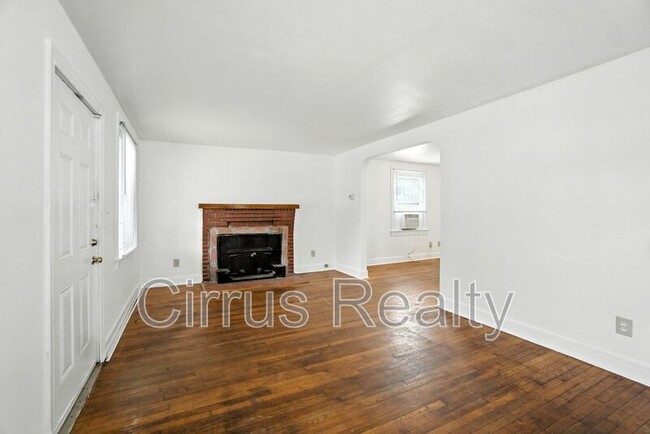 Building Photo - 1217 23rd St