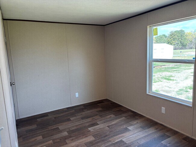 Building Photo - BRAND NEW 3 BED, 2 BATH MOBILE HOME IN PARK LOCATED IN EAGLE SPRINGS