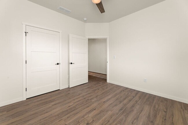 Building Photo - Perham Twin Home for Rent