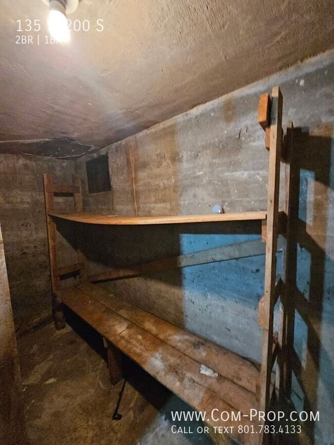 Building Photo - 135 W 200 S St