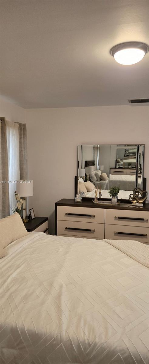 Building Photo - 12 N Crossings Cir