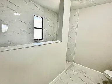 Building Photo - 6109 Tangelo Dr