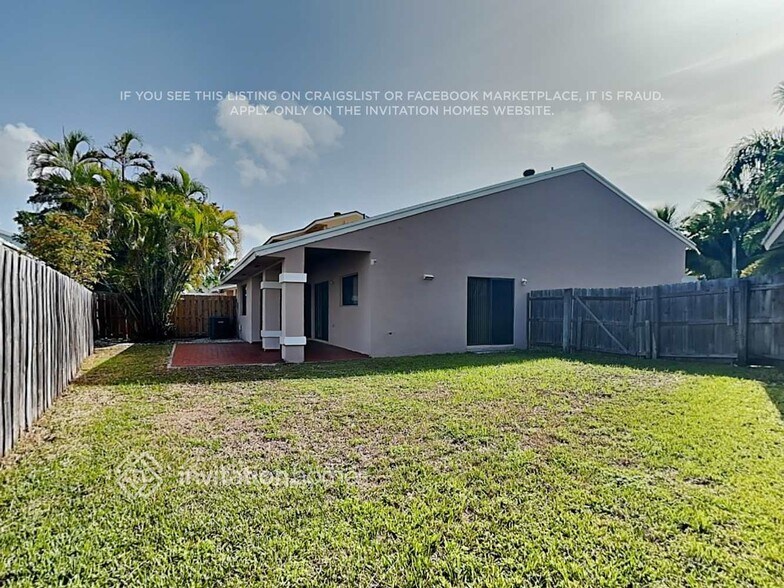 Building Photo - 21684 SW 98th Pl