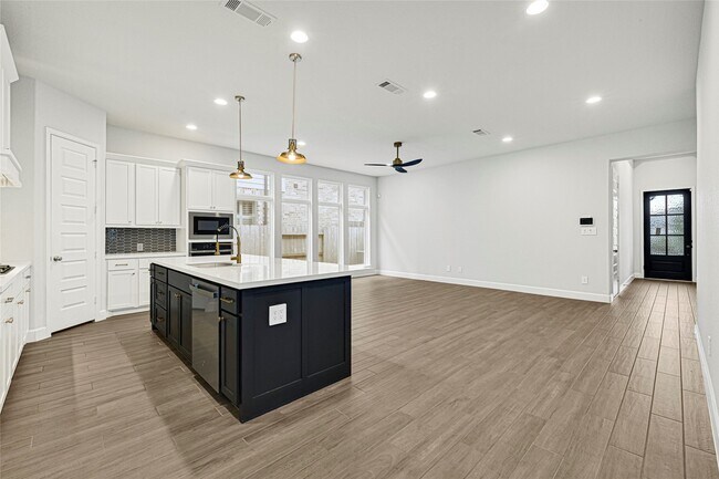 Building Photo - 949 Cortez Creek Dr