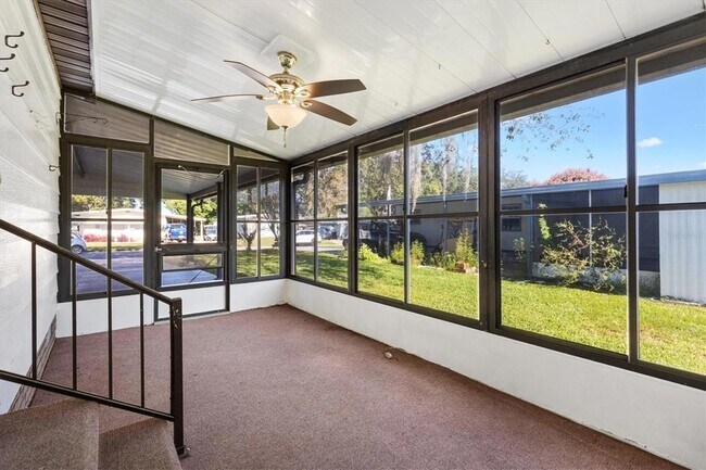 Building Photo - 732 Royal Palm Ave