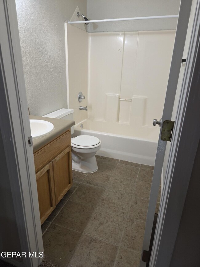 Building Photo - 2988 Tierra Cortez Ave