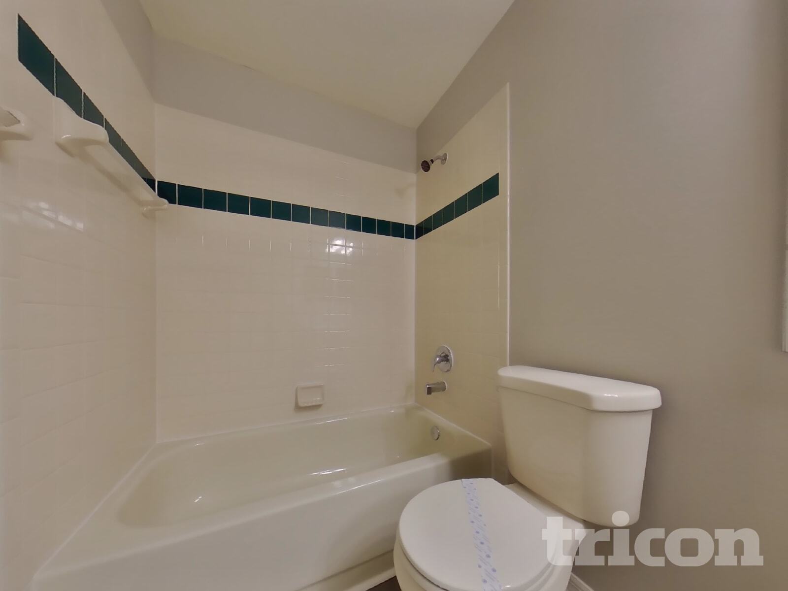 Building Photo - 1998 Grasmere Dr