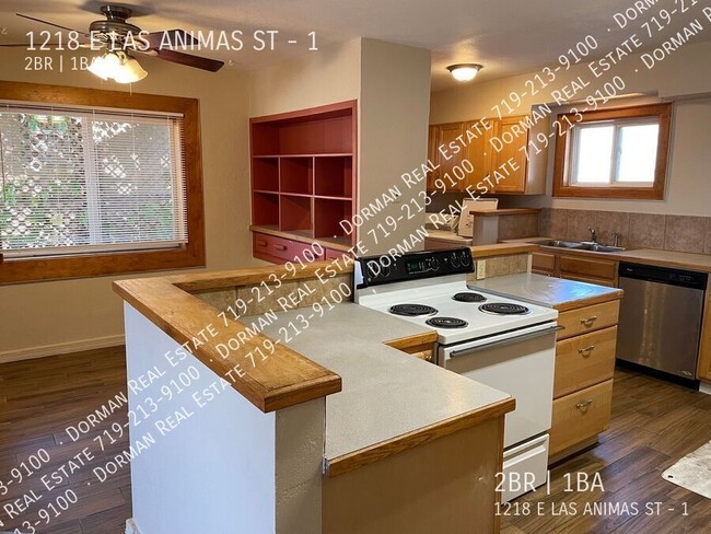 Building Photo - 1218 E Las Animas St