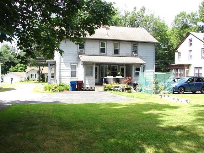 Building Photo - 393 Plainville Ave