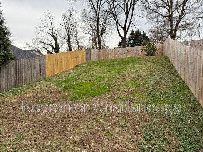 Building Photo - 904 Tremont St