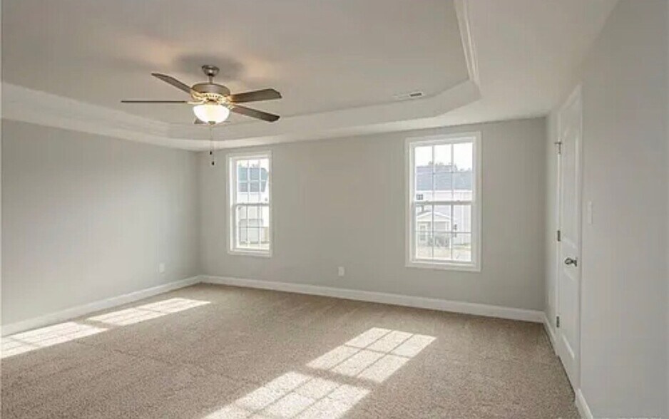 Building Photo - 130 Brummel Ct