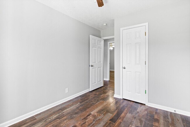 Building Photo - 2766 Applemill Ct