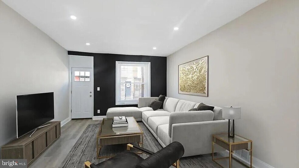 Building Photo - 2336 Pierce St