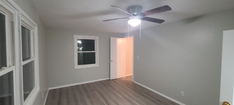 Building Photo - 261 Sunnyside Ave