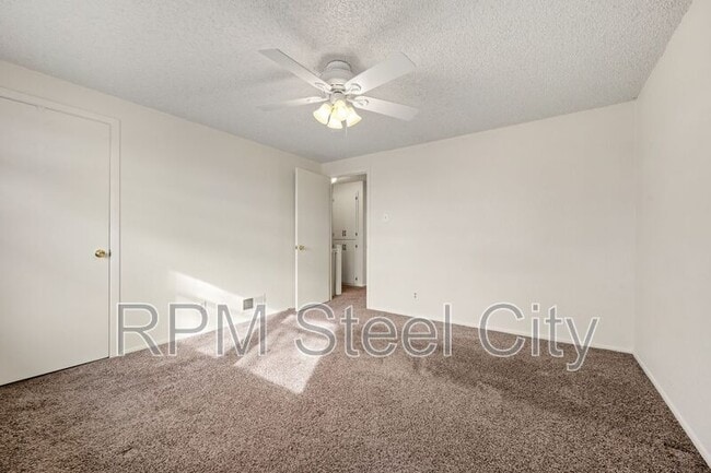 Building Photo - 1009 Constitution Rd