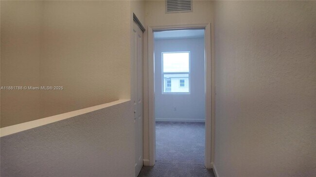 Building Photo - 35761 SW 178th Ct