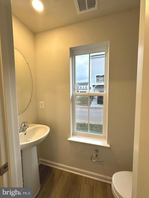 Building Photo - 27 Rolling Branch Dr