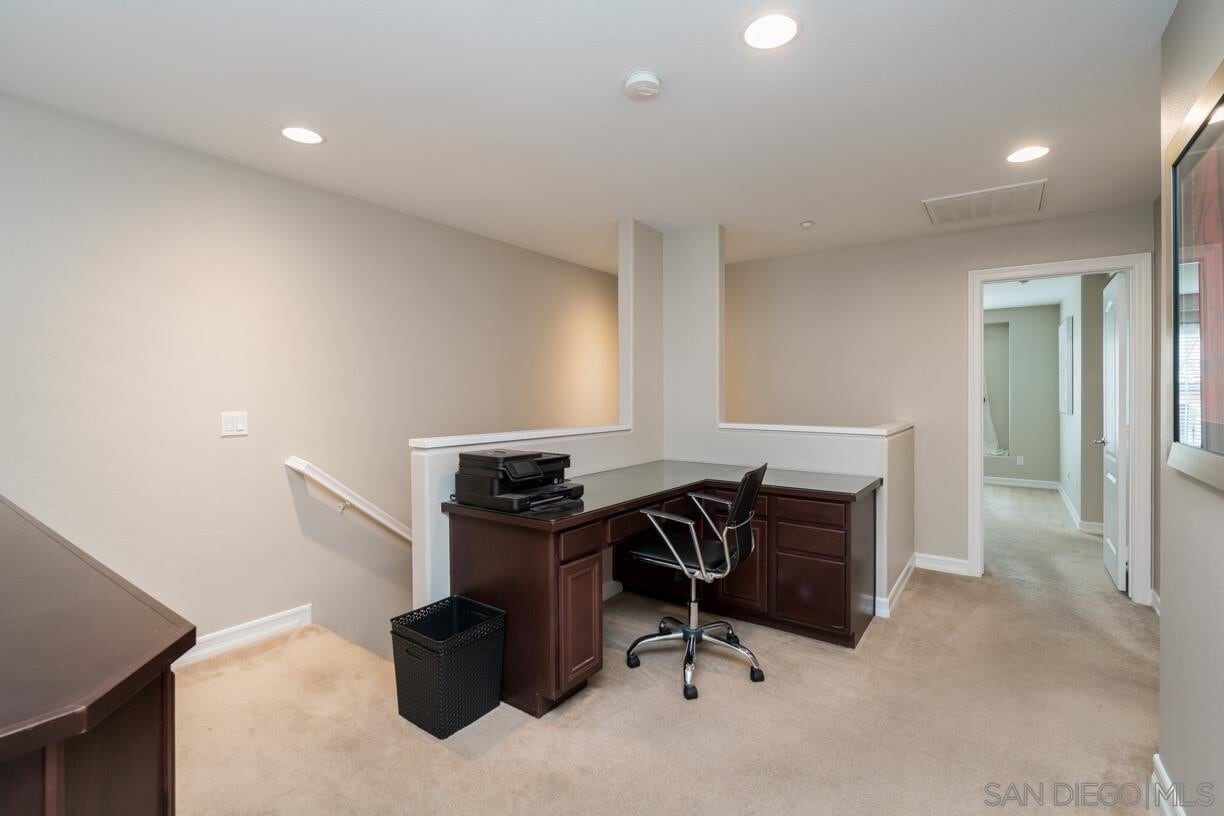 Building Photo - 10428 Duxbury Ln