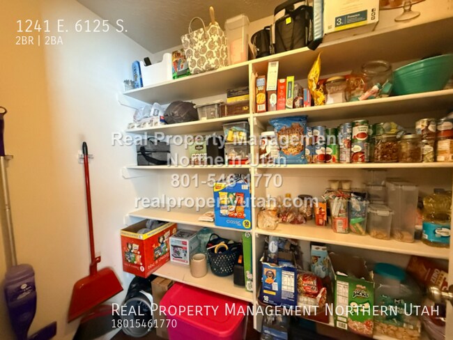 Building Photo - 1241 E 6125 S