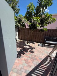 Building Photo - 10931 SW 143rd Terrace