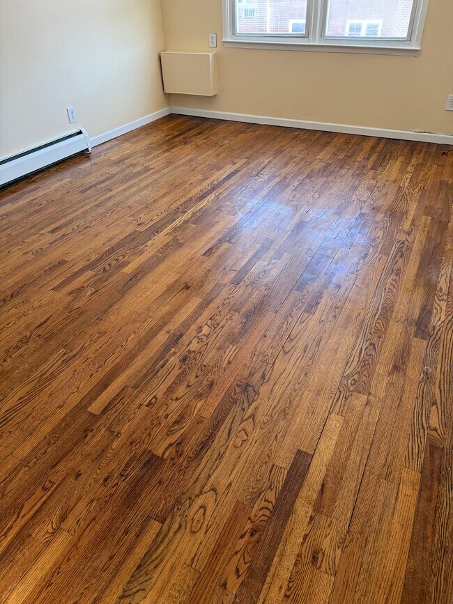 Building Photo - Brooklyn 1