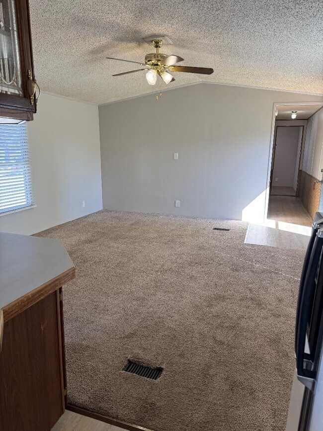 Building Photo - 1311 Melinda Dr