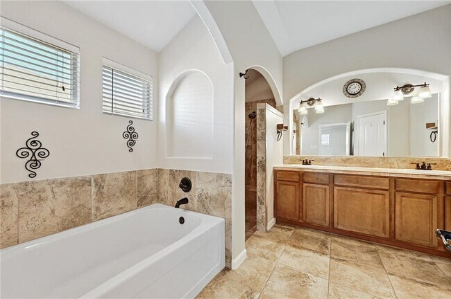 Building Photo - 119 Legends of Hutto Tr