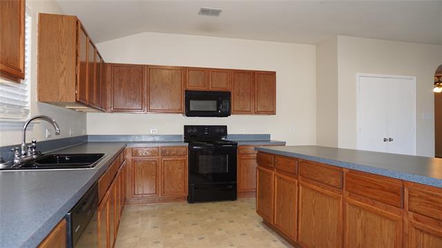 Building Photo - 809 Bee Creek Ln