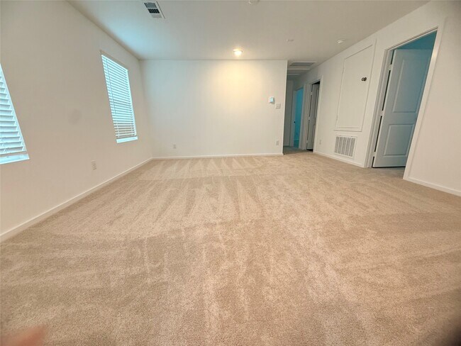 Building Photo - 24657 Monarch Forest Dr