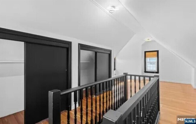 Building Photo - 100 Riggs Pl