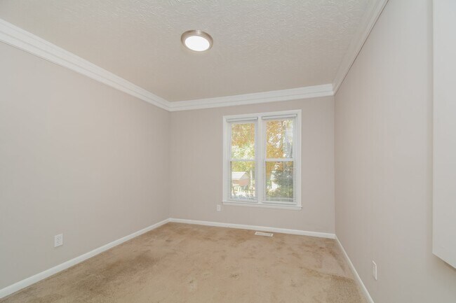 Building Photo - 1609 Hickoryridge Ct