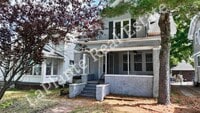 Building Photo - Welcome to this charming 3-bedroom, 1-bath...