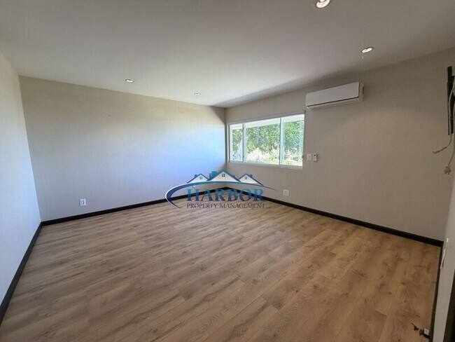 Building Photo - 2315 Sparta Dr