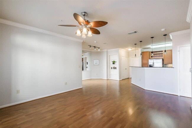 Building Photo - 1711 Old Spanish Trl