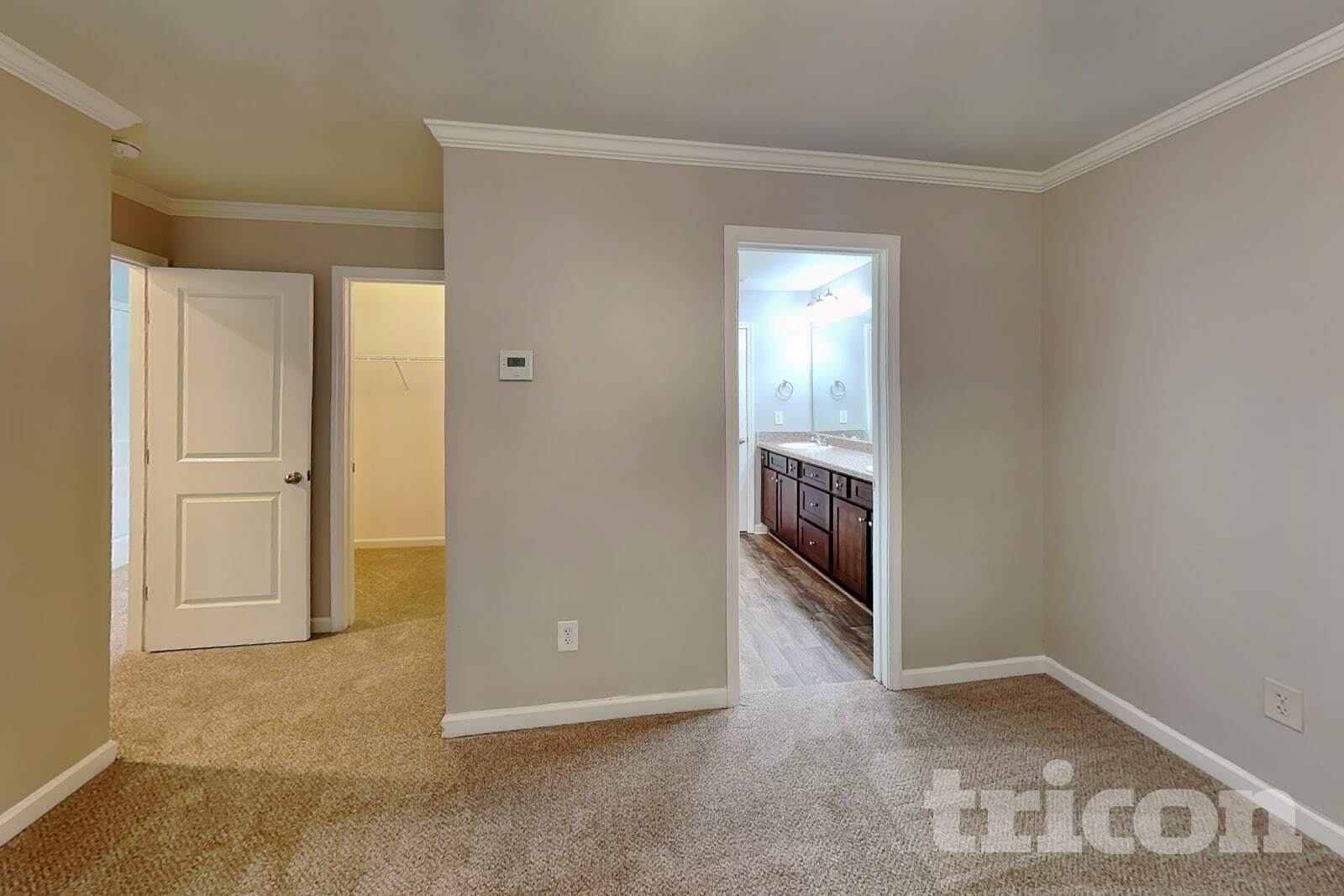 Building Photo - 2292 Shady Dr