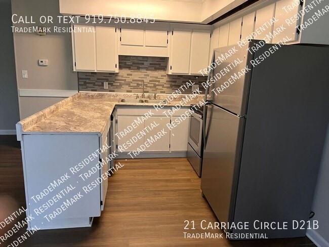 Building Photo - 21 A Carriage Cir