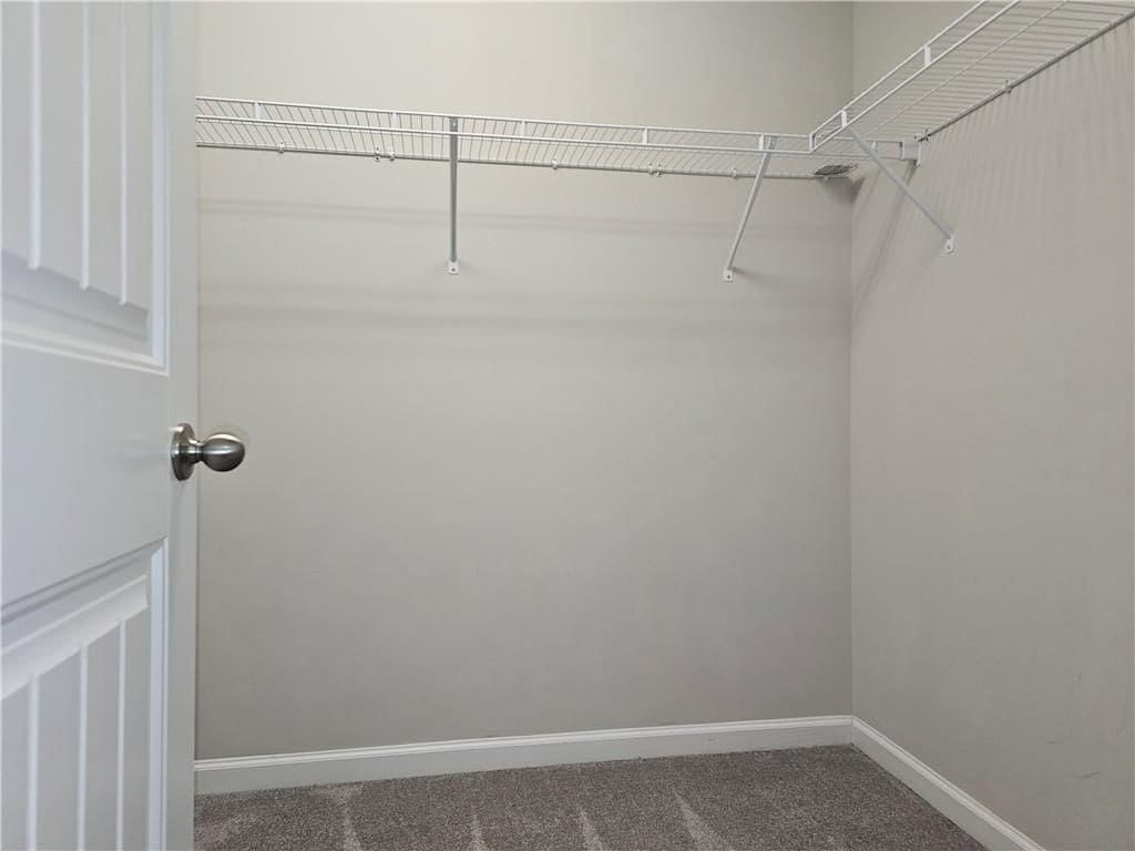 Building Photo - 871 Sunset Park Dr