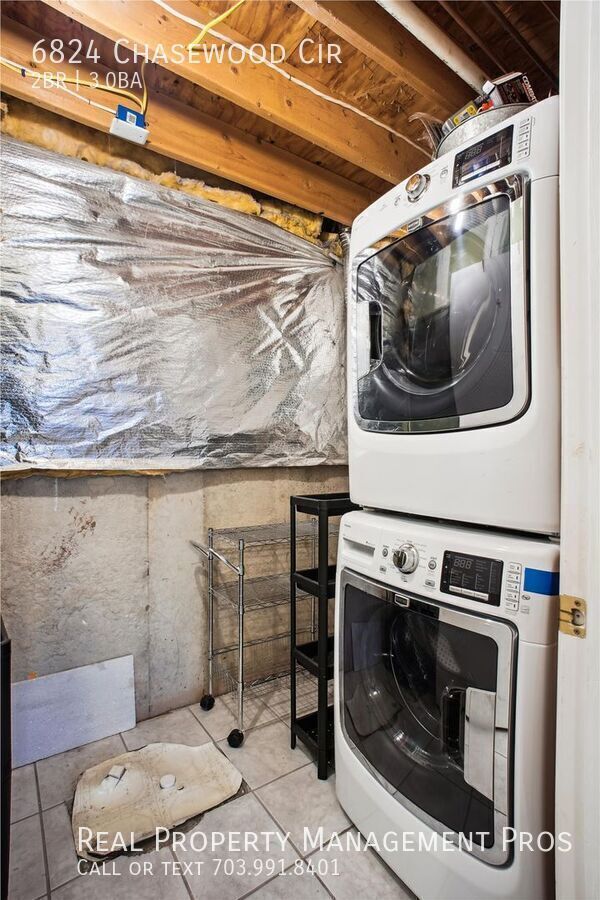 Building Photo - 6824 Chasewood Cir