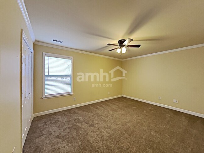 Building Photo - 2062 Keene Cir