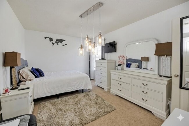 Building Photo - 1728 Tornado