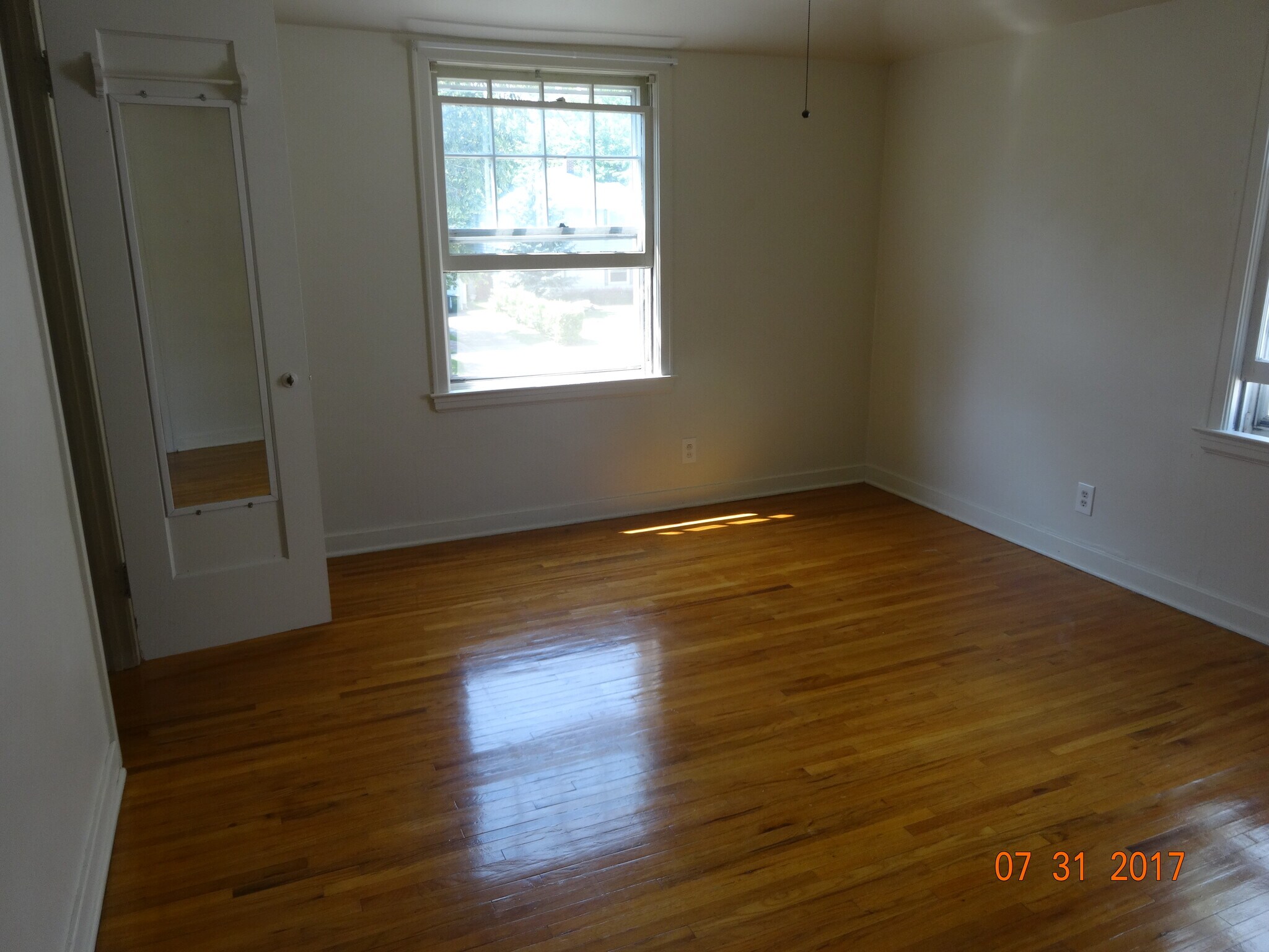 Building Photo - 615 Starin Ave