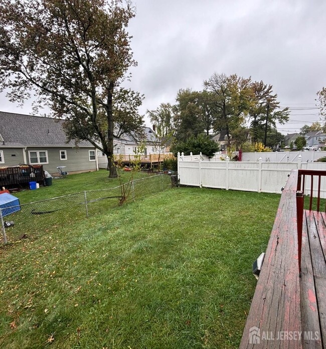 Building Photo - 577 Berlant Ave