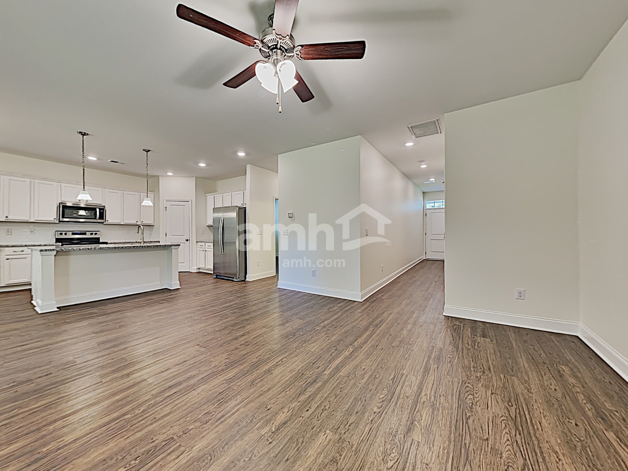 Building Photo - 136 Sweet Gum Dr