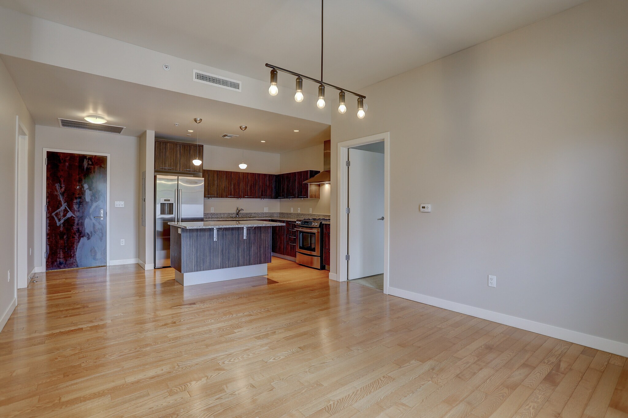 Building Photo - 410 Acoma St
