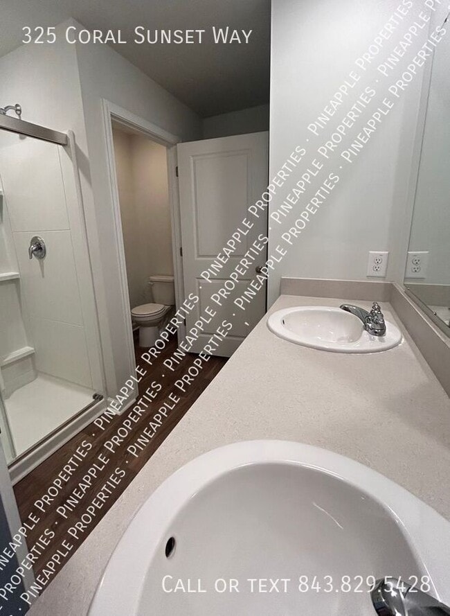 Building Photo - 325 Coral Sunset Wy